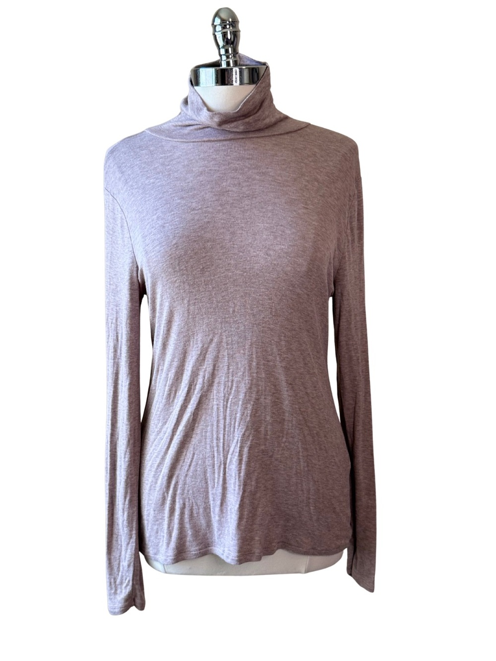 WHBM Oatmeal Beige  Long Sleeve Turtleneck Size Large Top